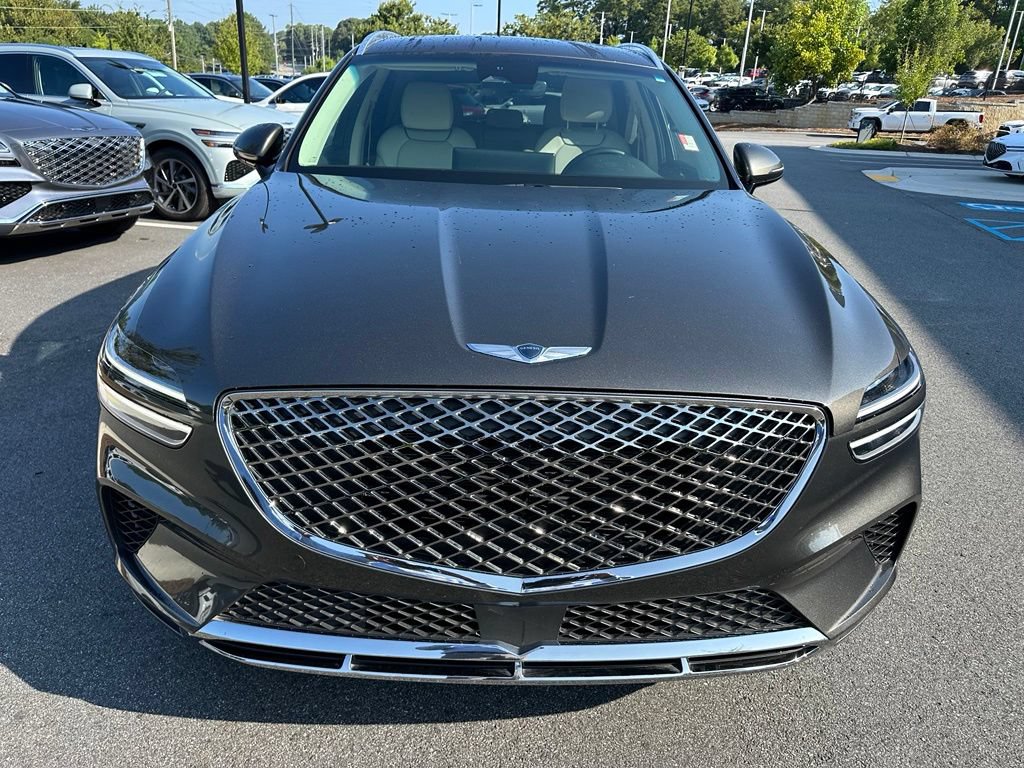 Used 2025 Genesis GV70 2.5T w/ Select Package AWD/4WD image 2