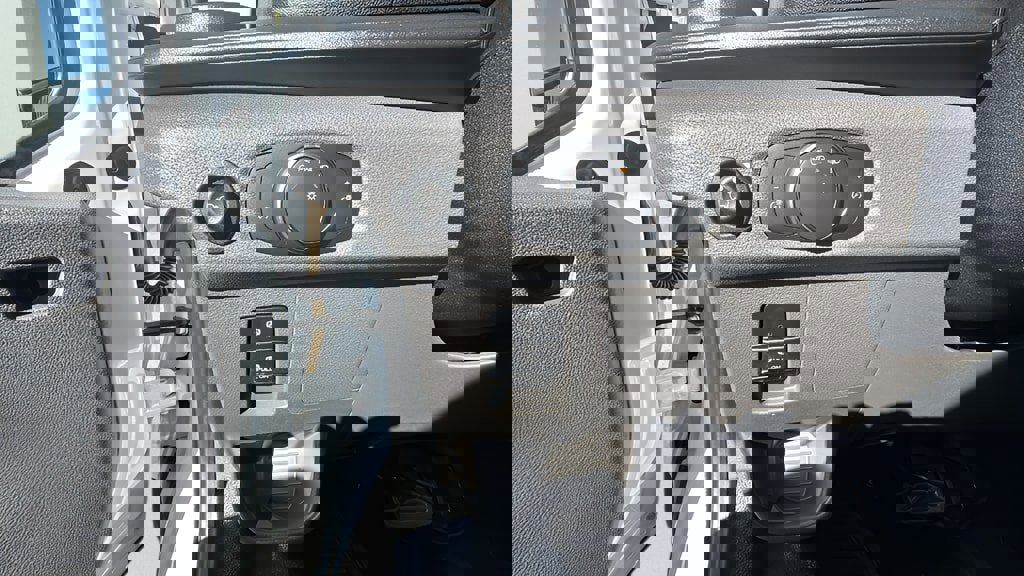 New 2026 Ford Transit 250 Low Roof w/ Load Area Protection Package image 12