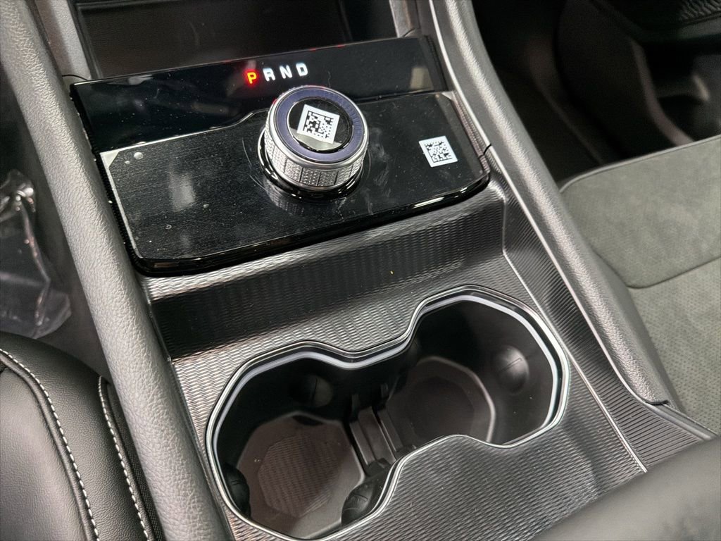 New 2025 Jeep Grand Cherokee L Altitude image 24