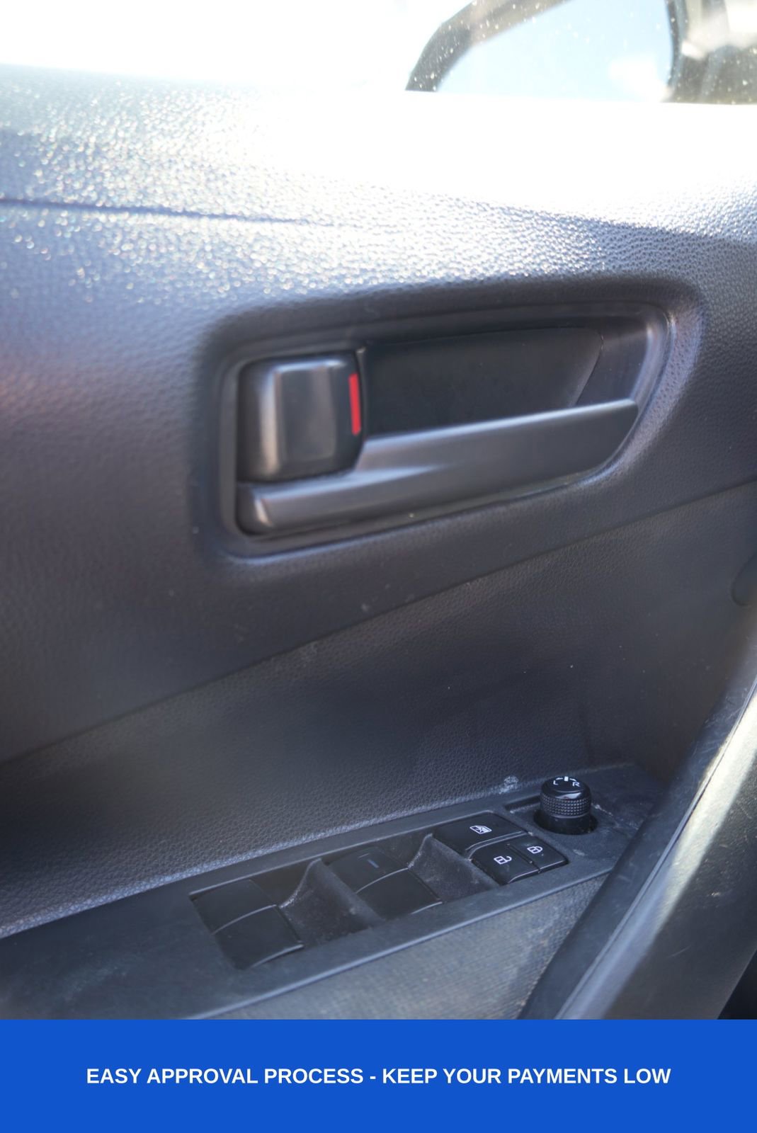 Used 2023 Toyota Corolla LE image 16