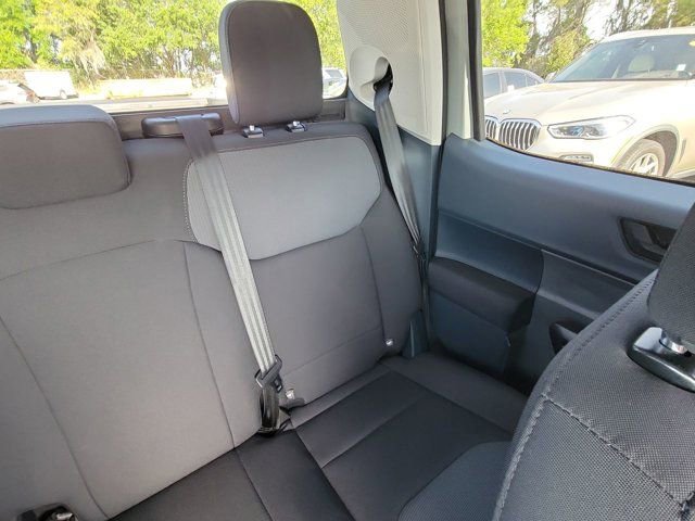 Used 2024 Ford Maverick XL image 6