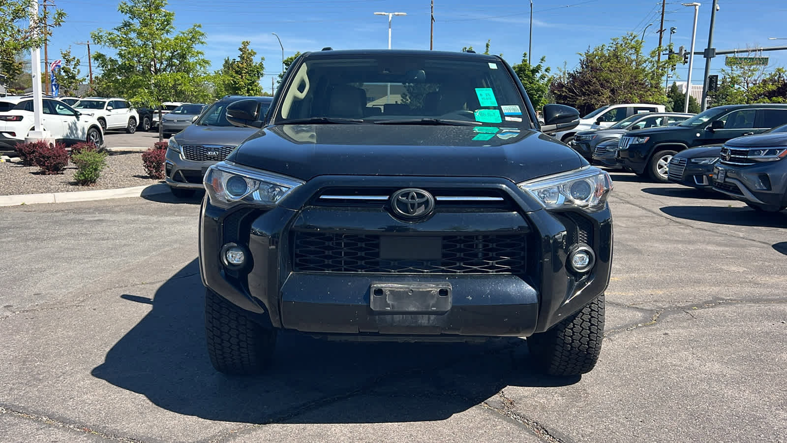 Used 2023 Toyota 4Runner SR5 Premium w/ Moonroof Package AWD/4WD video 2