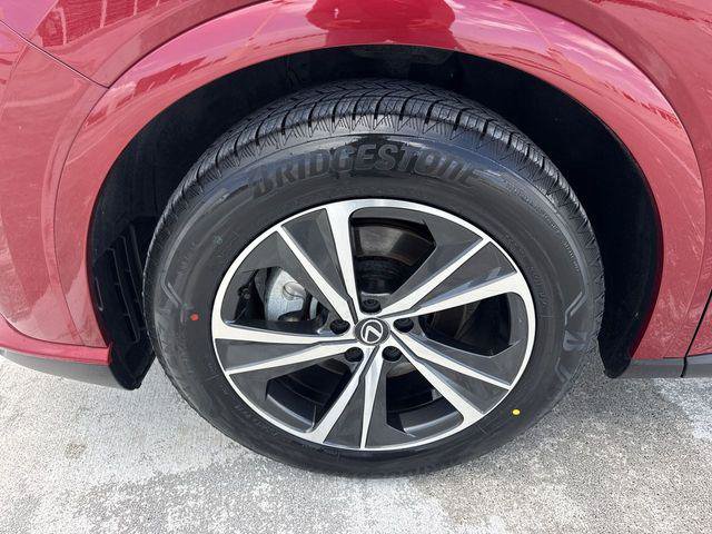 Certified 2025 Lexus RX 350h AWD/4WD image 10