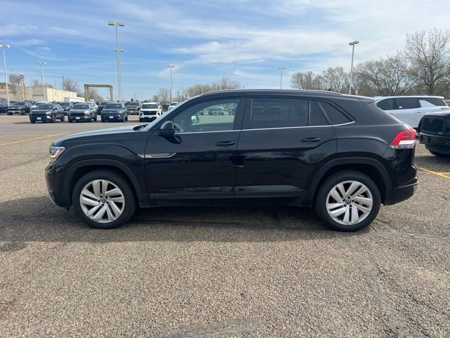 Used 2020 Volkswagen Atlas Cross Sport SE w/ Panoramic Sunroof Package AWD/4WD image 5