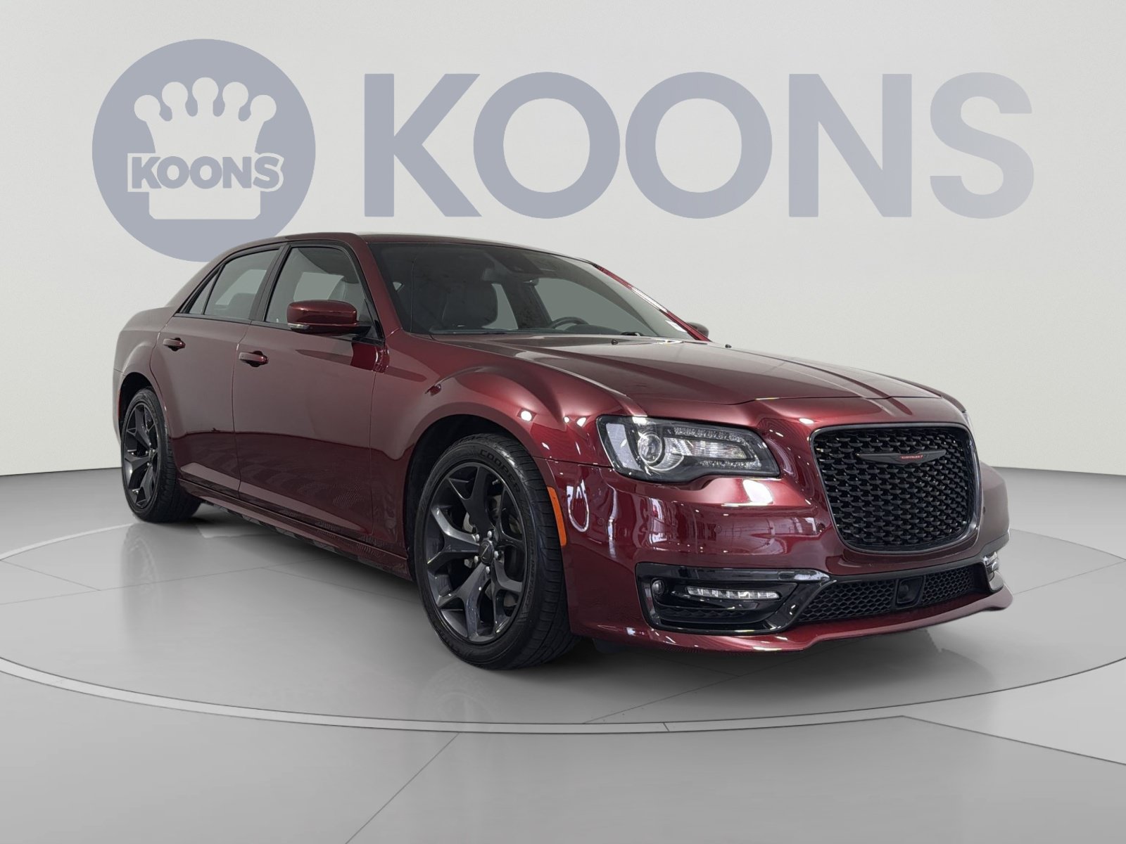 Used 2023 Chrysler 300 S w/ Comfort Group RWD image 10