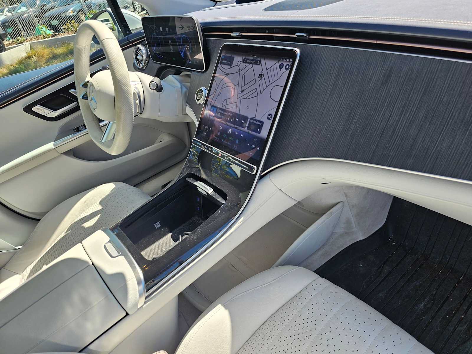 Certified 2023 Mercedes-Benz EQE 500 4MATIC Sedan image 11