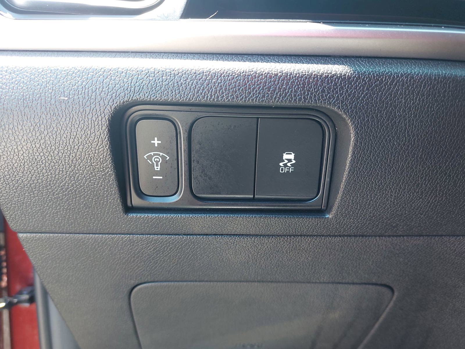Used 2024 Kia Sorento S w/ Panoramic Sunroof Package FWD image 28