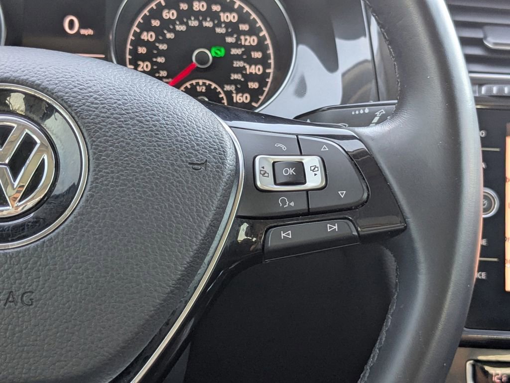Used 2018 Volkswagen Golf Alltrack SEL image 25