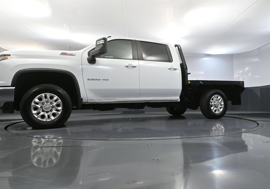 Used 2023 Chevrolet Silverado 2500 LT AWD/4WD image 55