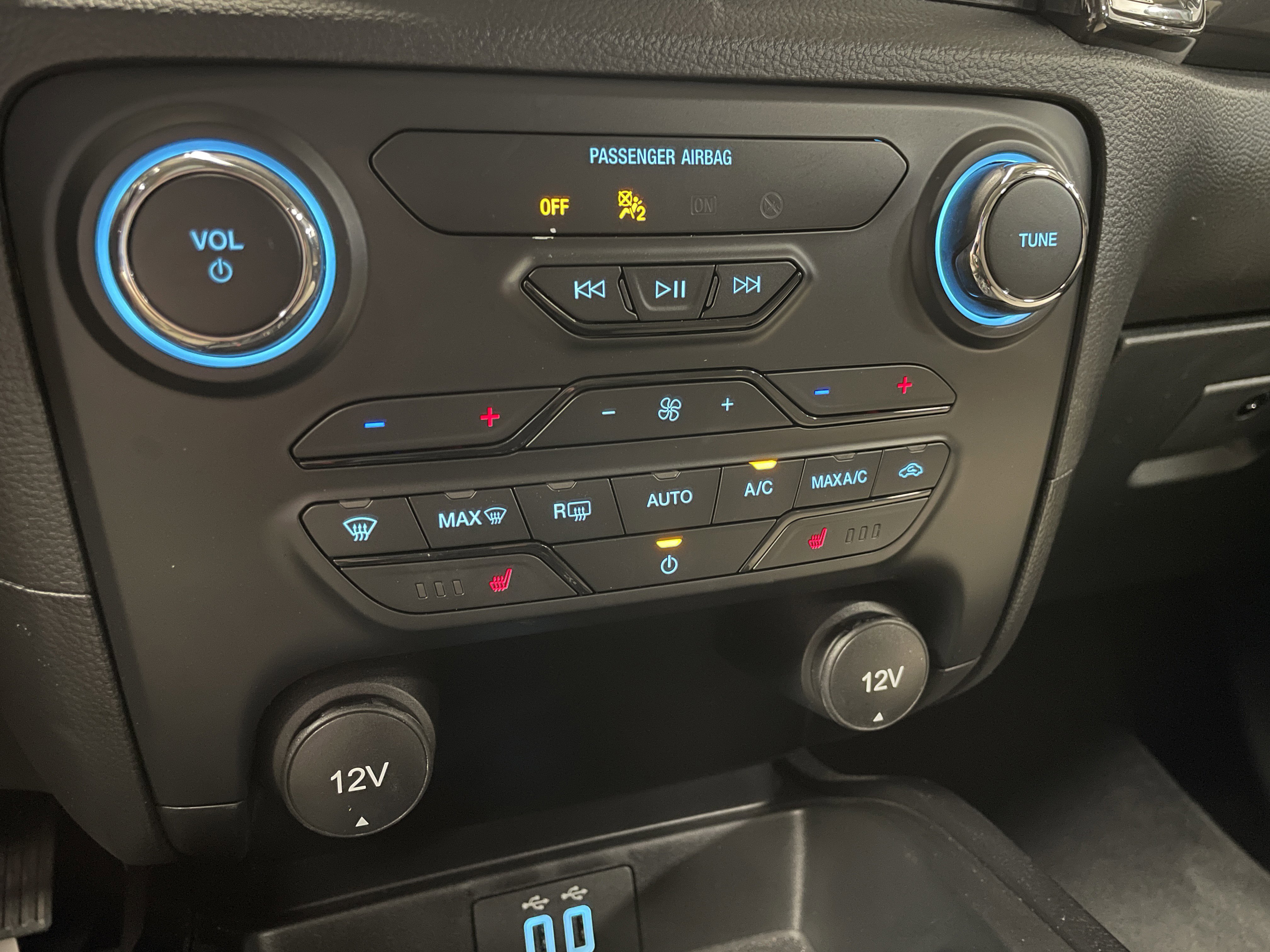 Used 2023 Ford Ranger Lariat w/ Technology Package image 11