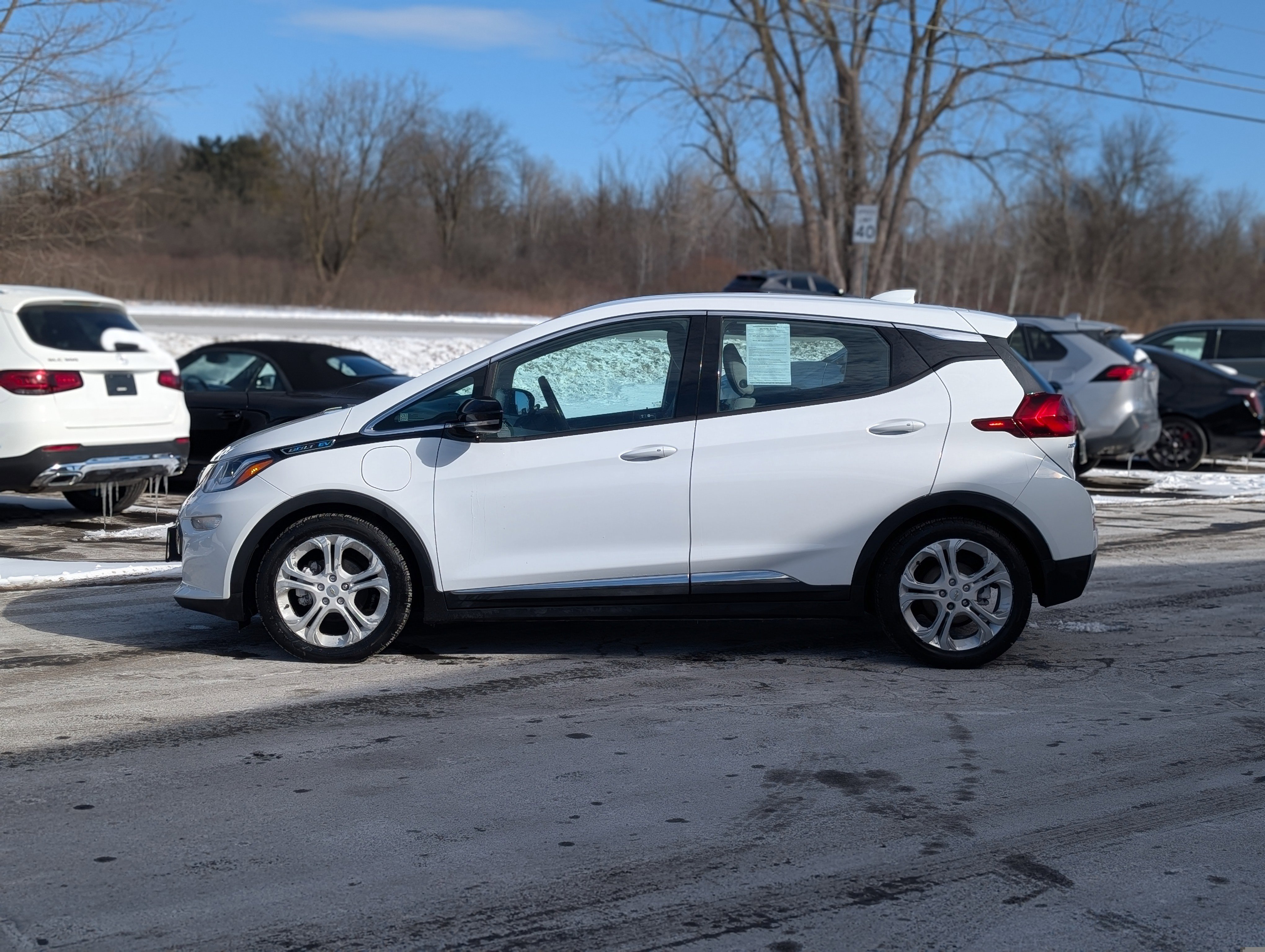 Used 2017 Chevrolet Bolt LT image 8