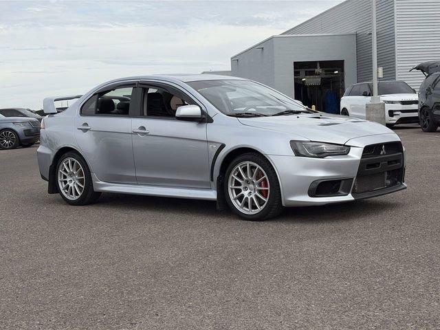 Used 2014 Mitsubishi Lancer Evolution GSR image 4