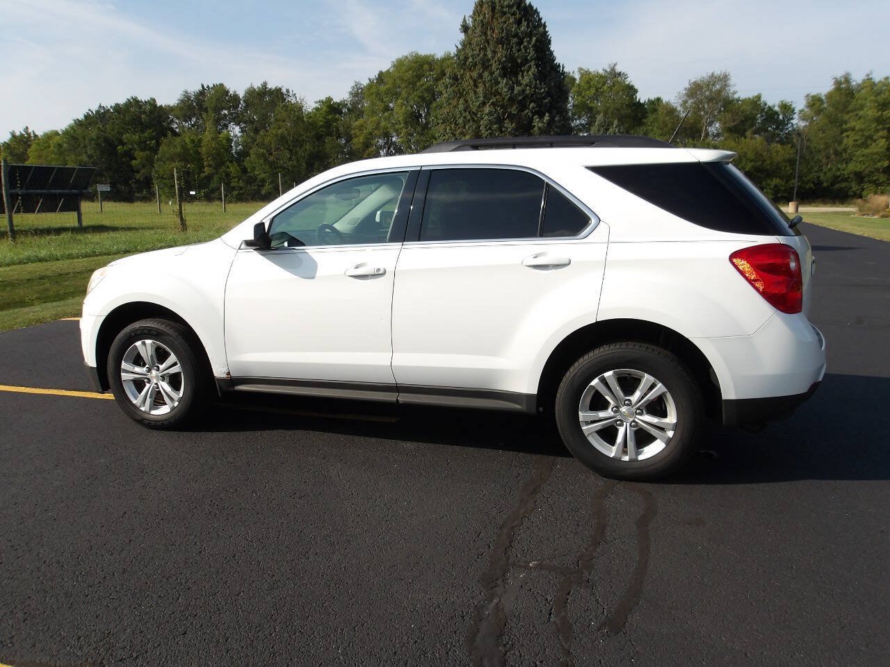 Used 2015 Chevrolet Equinox LT w/ Driver Convenience Package FWD image 12
