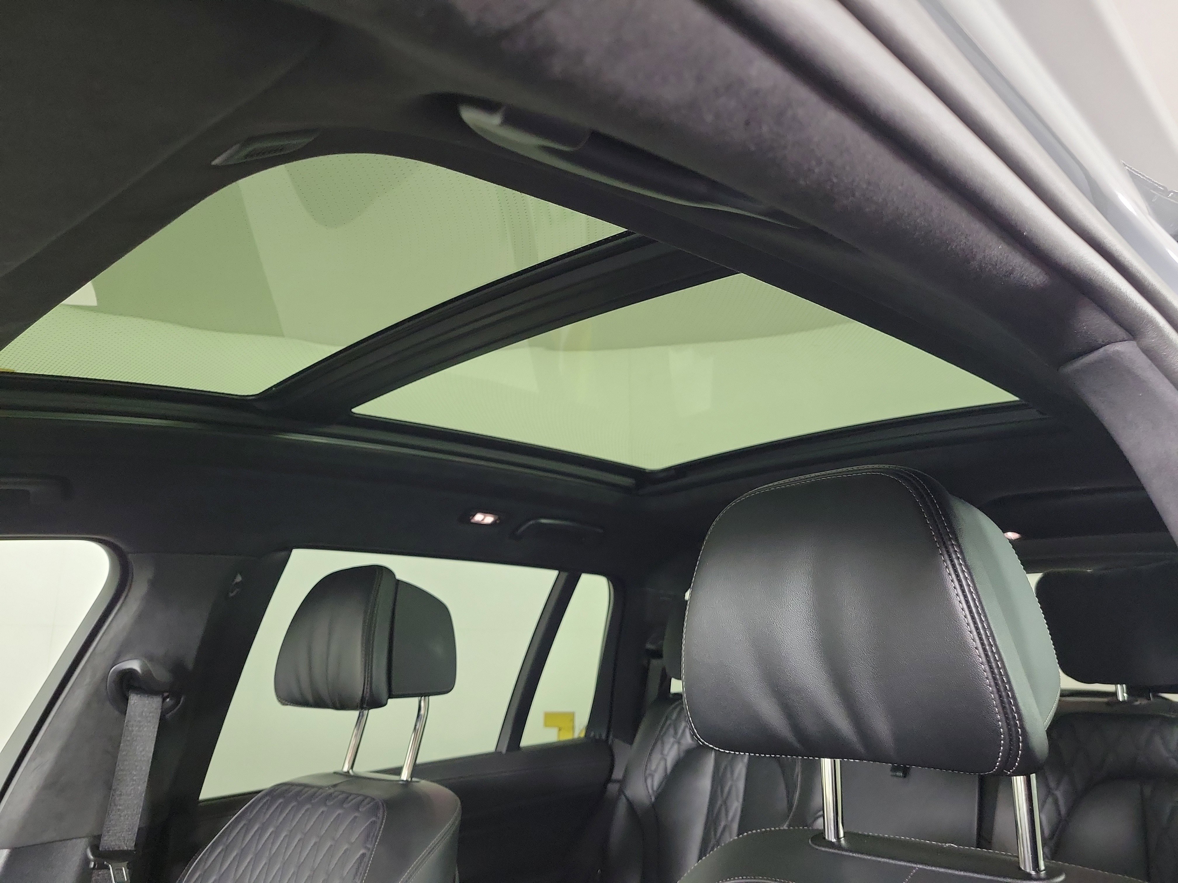 Certified 2026 BMW X7 M60i image 20