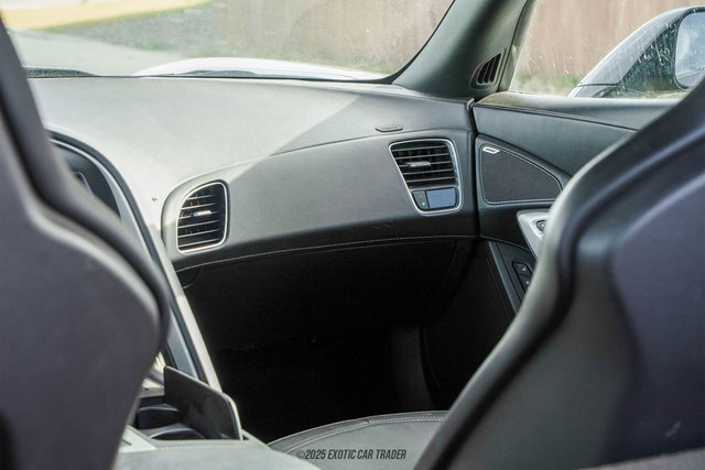 Used 2018 Chevrolet Corvette Stingray Coupe w/ 1LT image 19