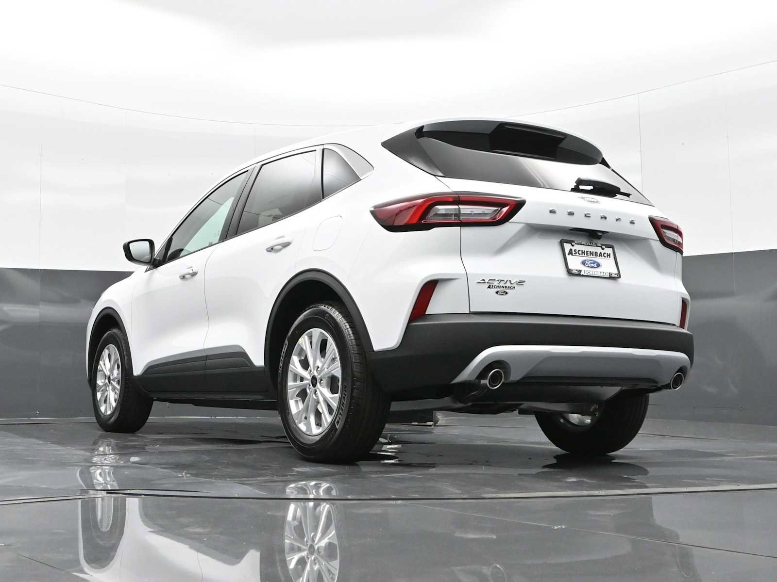 New 2024 Ford Escape Active w/ Cold Weather Package image 22