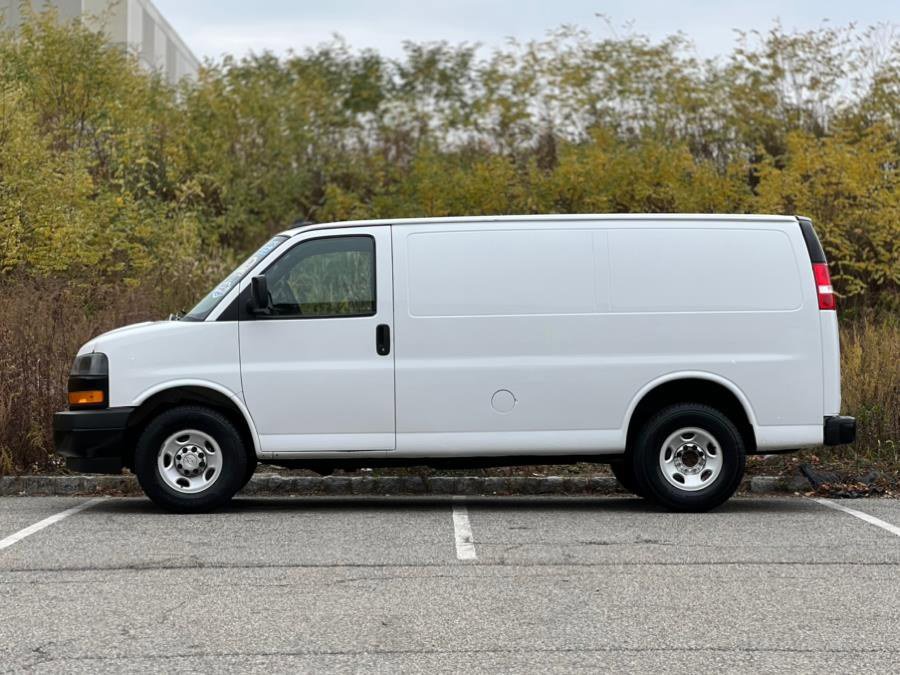 Used 2018 Chevrolet Express 2500 image 5