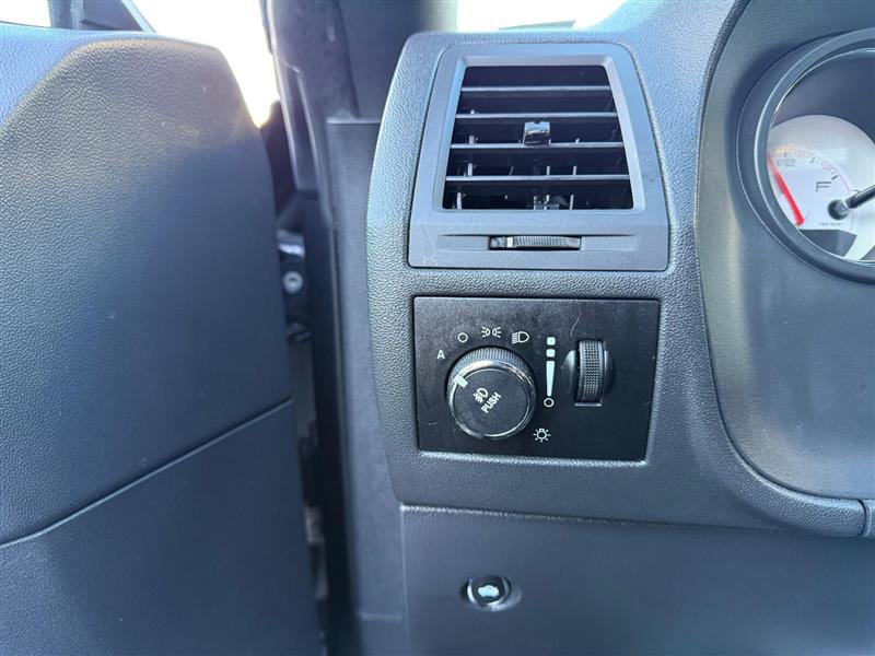 Used 2013 Dodge Challenger R/T w/ Blacktop Pkg image 26