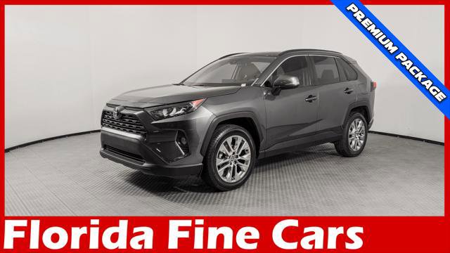 Used 2020 Toyota RAV4 XLE Premium image 1
