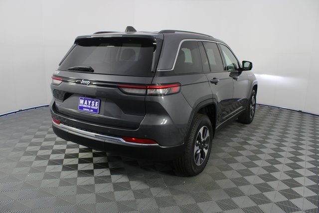 Used 2023 Jeep Grand Cherokee 4WD 4xe image 28
