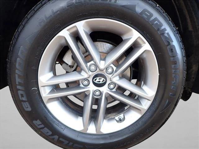 Used 2018 Hyundai Santa Fe Sport image 7