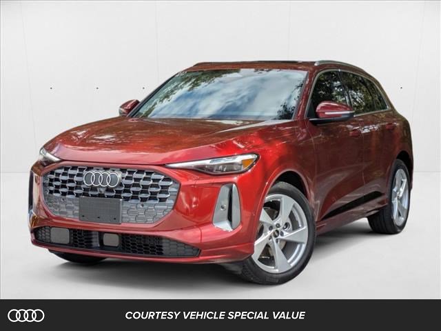 New 2025 Audi Q5 Prestige image 1