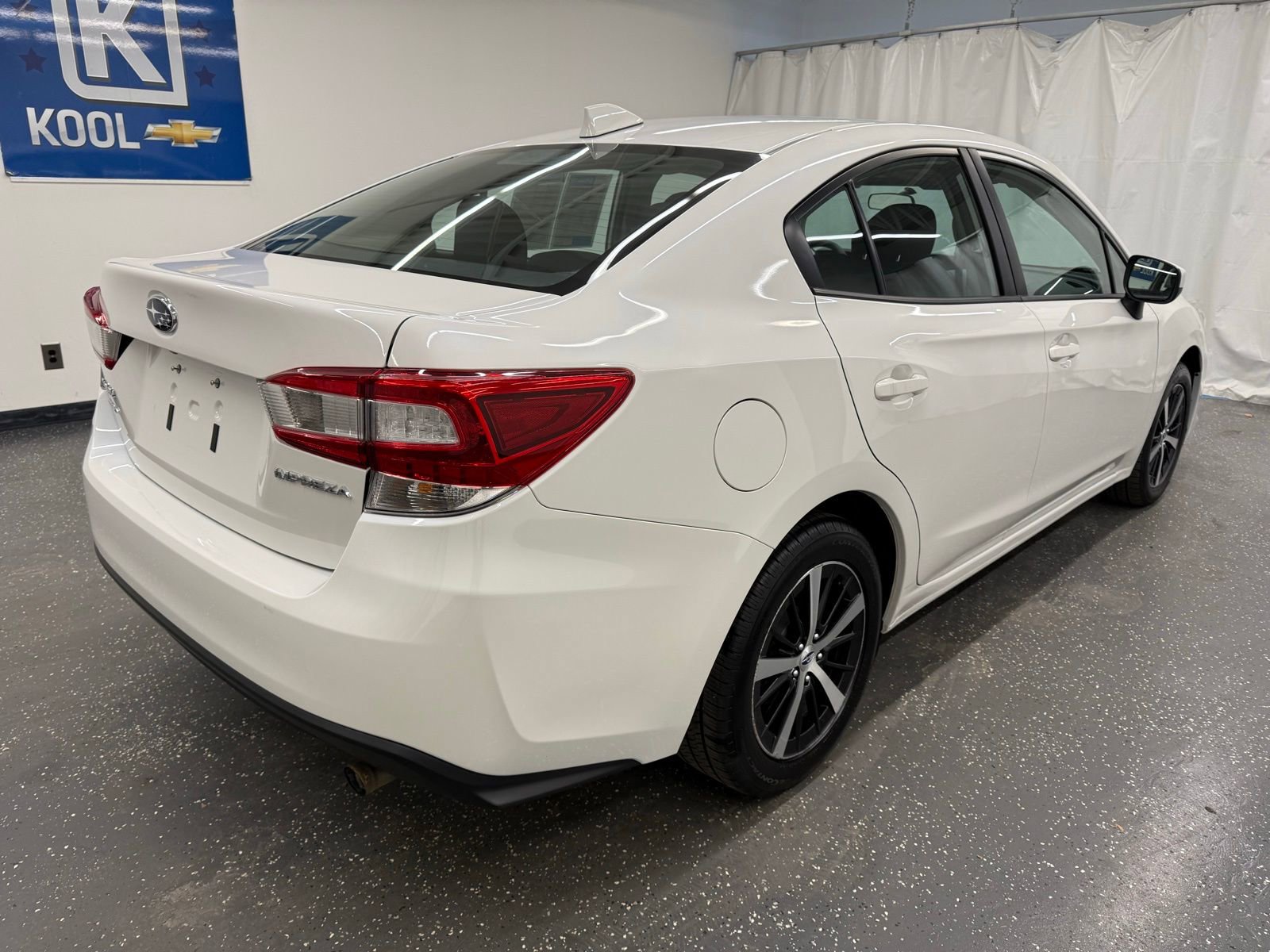 Used 2023 Subaru Impreza Premium AWD/4WD image 2