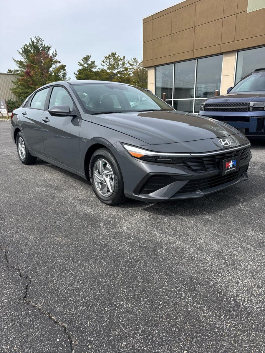 New 2026 Hyundai Elantra SE FWD image 12