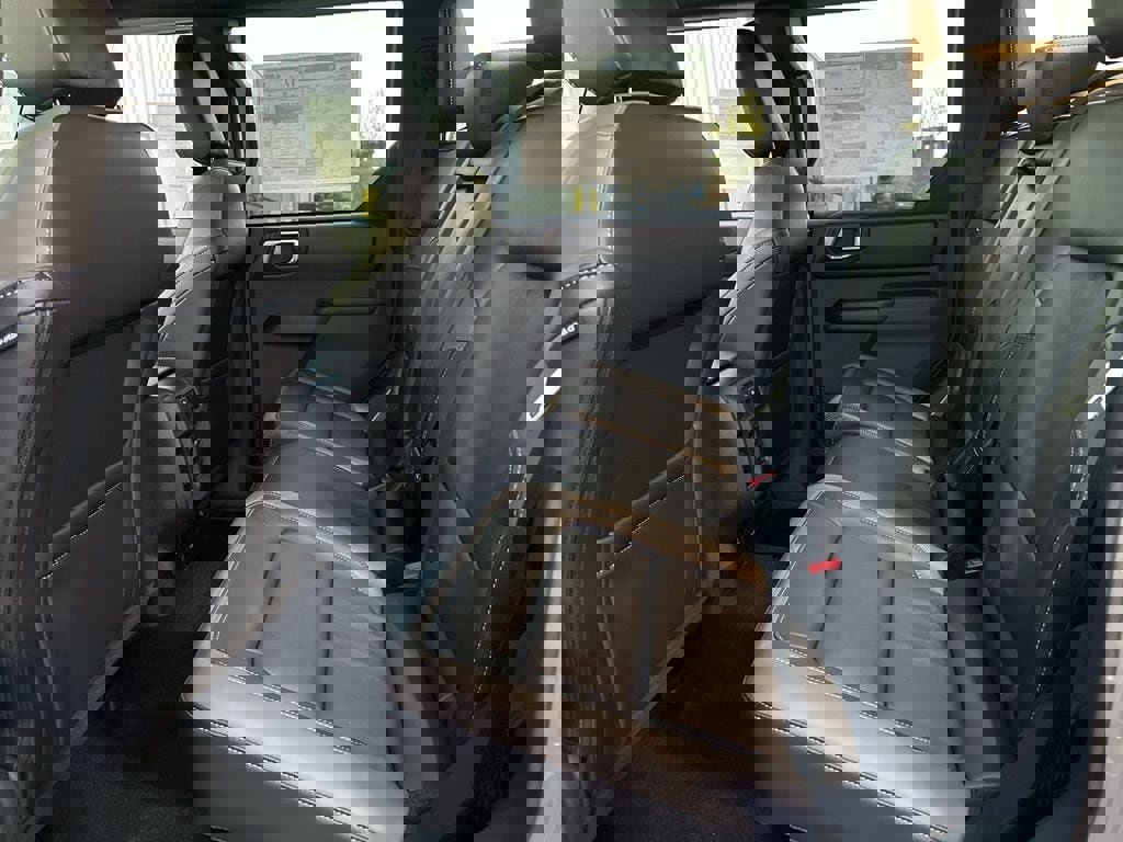 New 2026 Ford Bronco Outer Banks w/ Sasquatch Package image 13