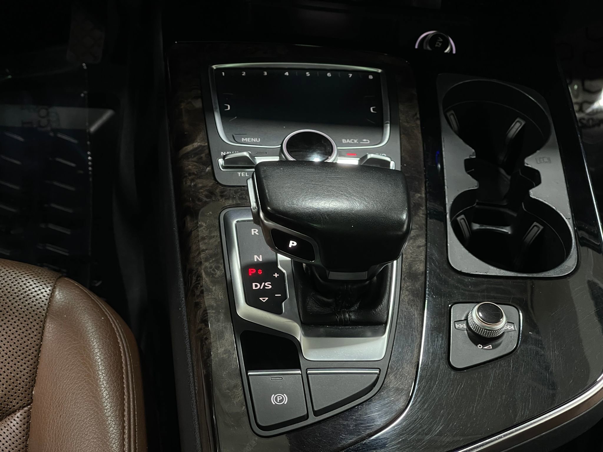 Used 2018 Audi Q7 3.0T Premium Plus w/ Premium Plus Package image 29