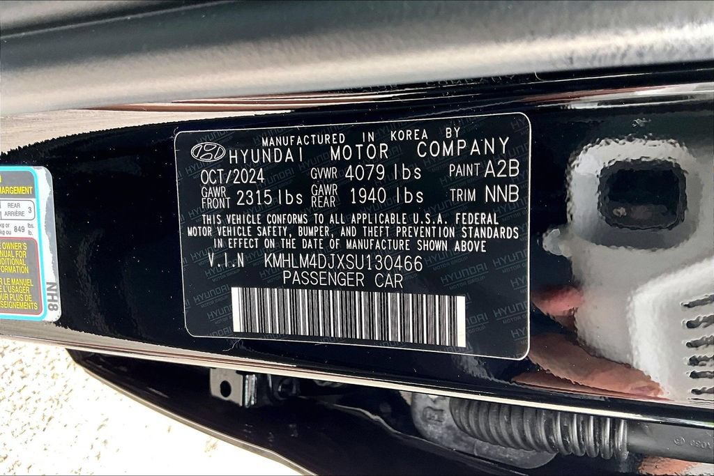Certified 2025 Hyundai Elantra SEL FWD image 36
