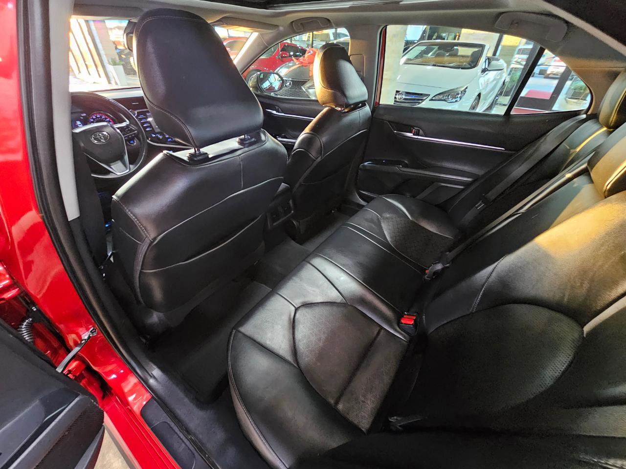 Used 2020 Toyota Camry XSE image 24