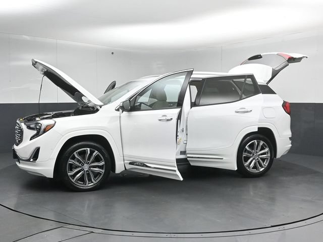 Used 2020 GMC Terrain Denali w/ Denali Premium Package AWD/4WD image 54