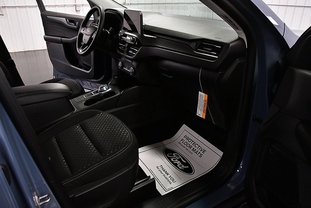 New 2025 Ford Escape Active image 29