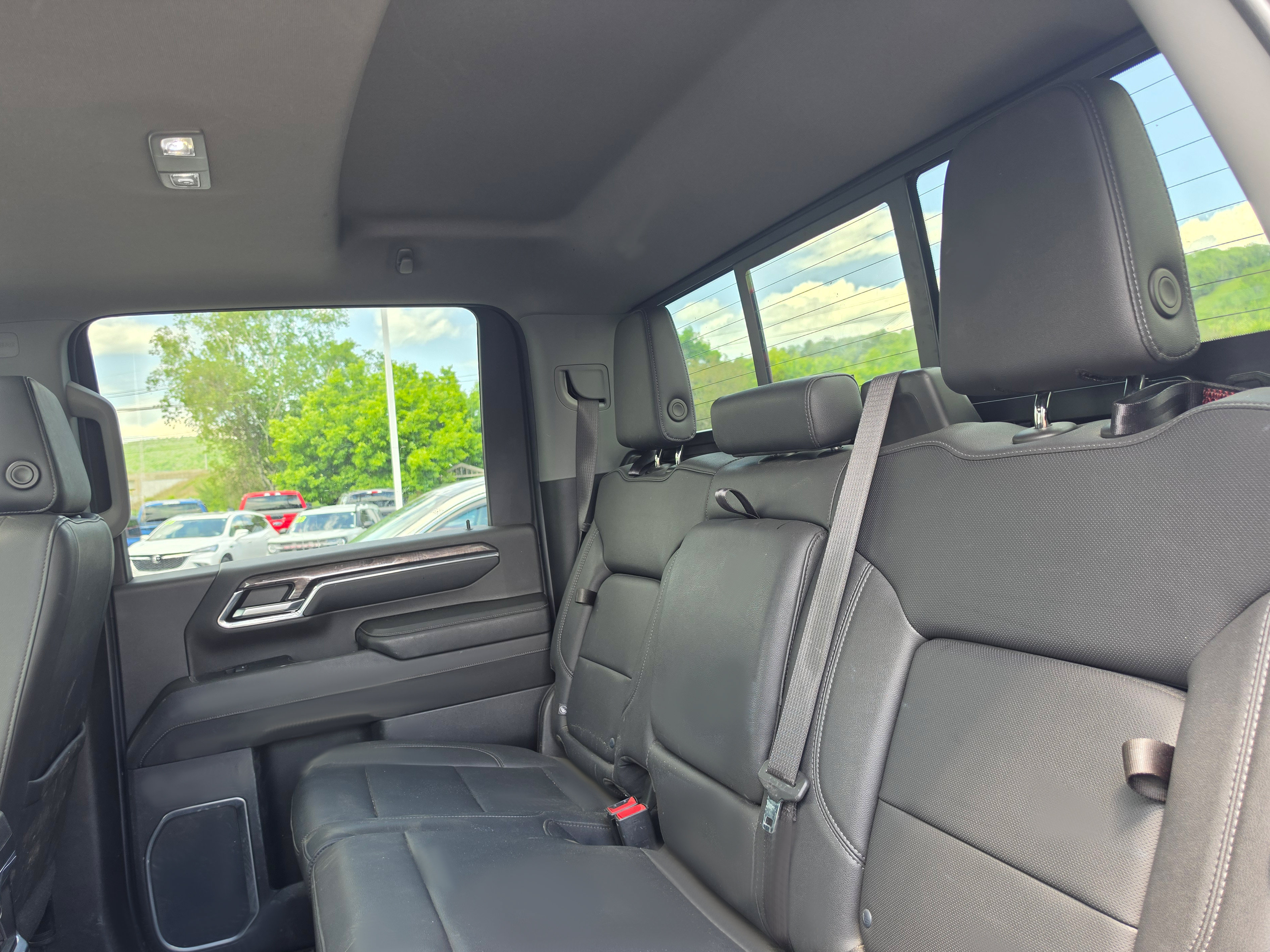 Used 2024 Chevrolet Silverado 2500 LTZ w/ LTZ Plus Package AWD/4WD image 15