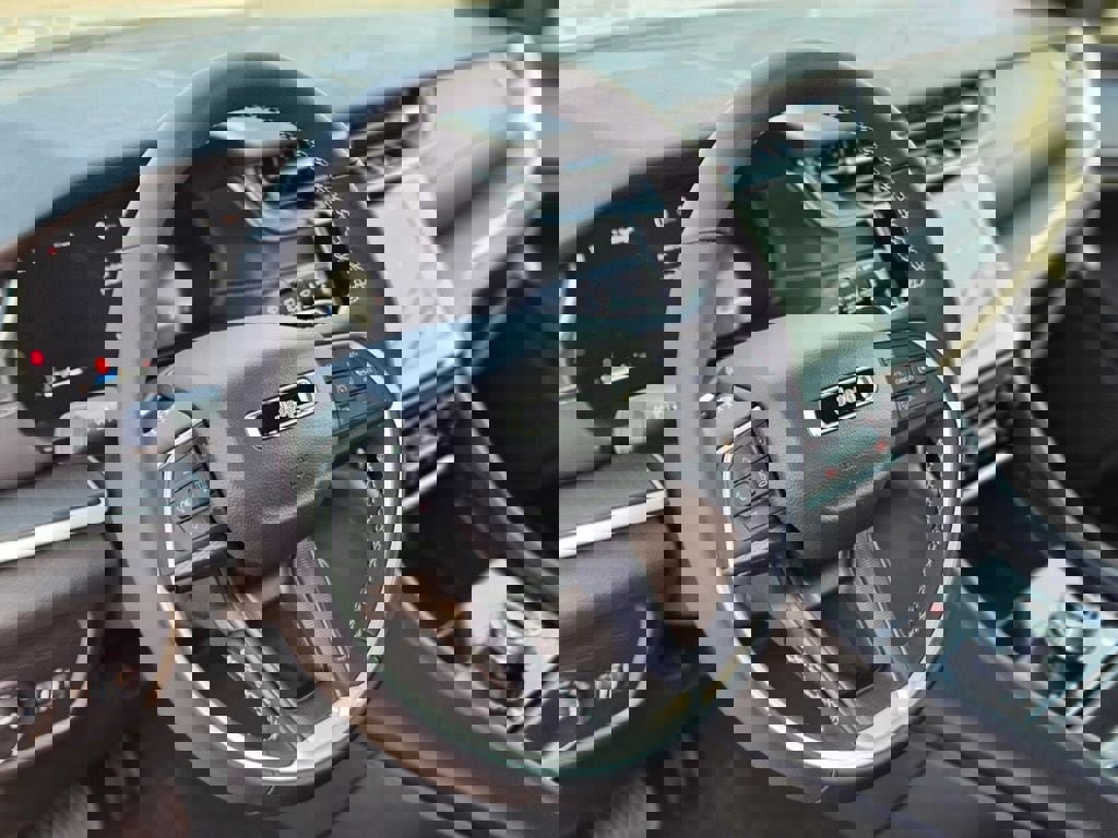 New 2025 Jeep Grand Cherokee Laredo X w/ Luxury Tech Group I image 19