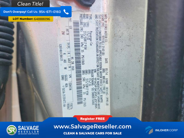 Used 2014 Ford Focus SE w/ Equipment Group 201A FWD image 16