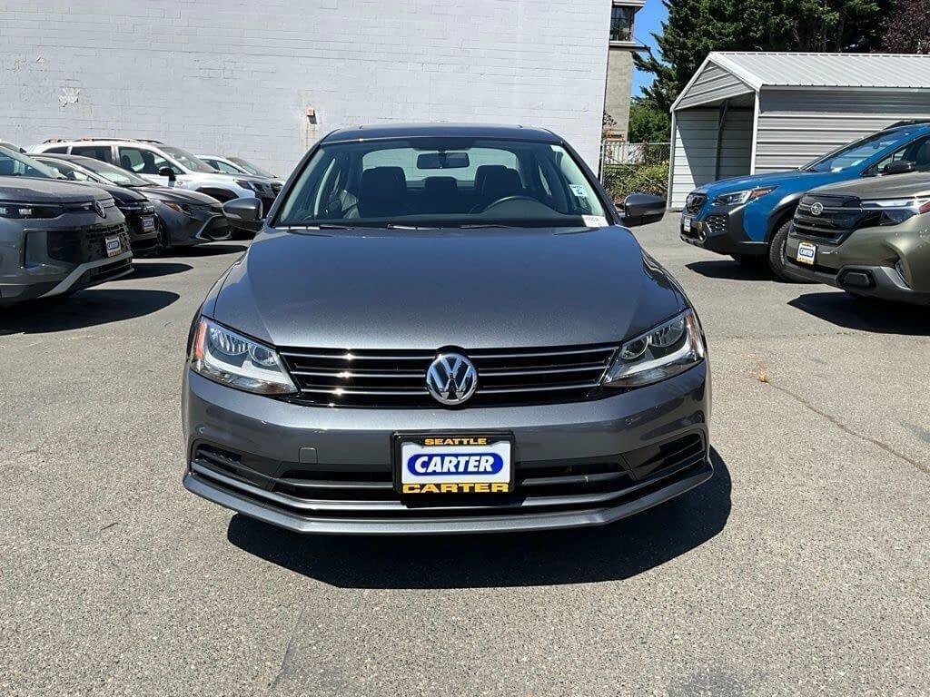 Used 2015 Volkswagen Jetta SE FWD image 3