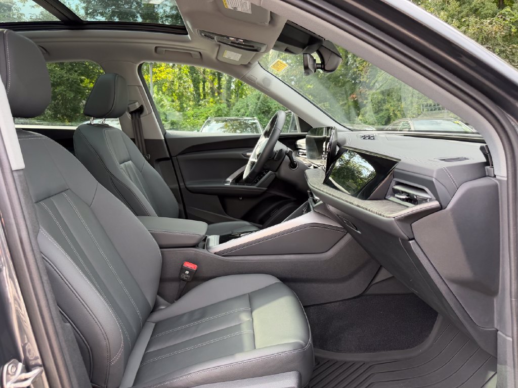 Used 2025 Audi Q5 Premium Plus AWD/4WD image 18