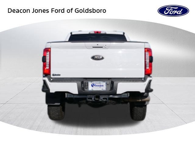 Used 2023 Ford F250 Lariat w/ Tremor Off-Road Package image 4