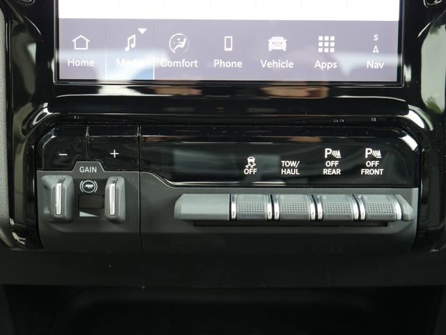 Used 2025 RAM 2500 Big Horn AWD/4WD image 20