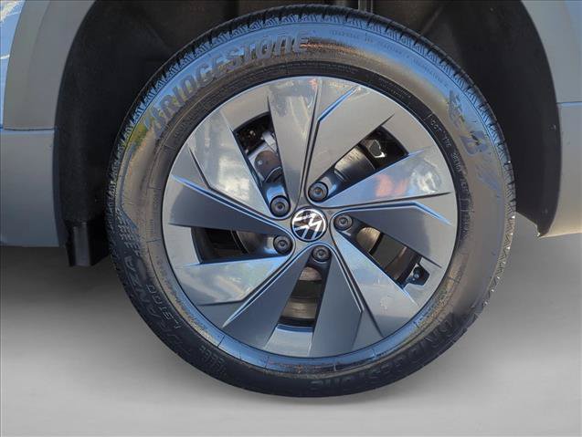 New 2027 Volkswagen Taos S FWD image 12