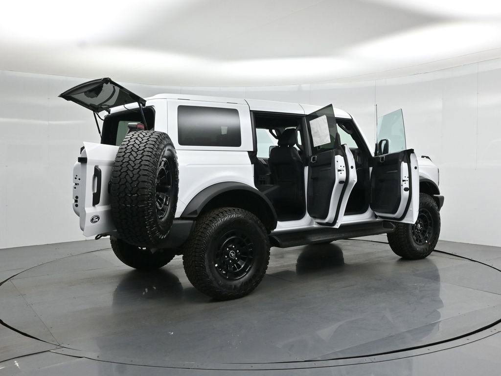 New 2026 Ford Bronco Outer Banks AWD/4WD image 5
