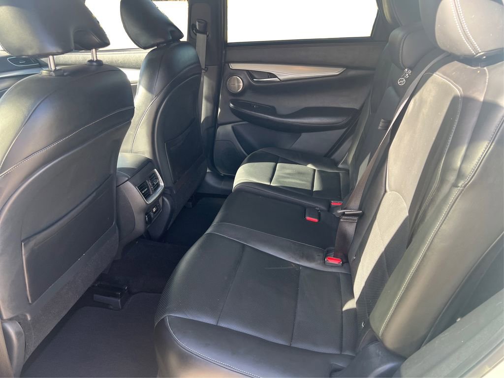 Used 2019 INFINITI QX50 Essential w/ Proactive Package image 11