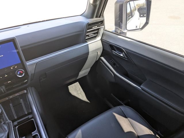 Used 2024 Lexus GX 550 image 47