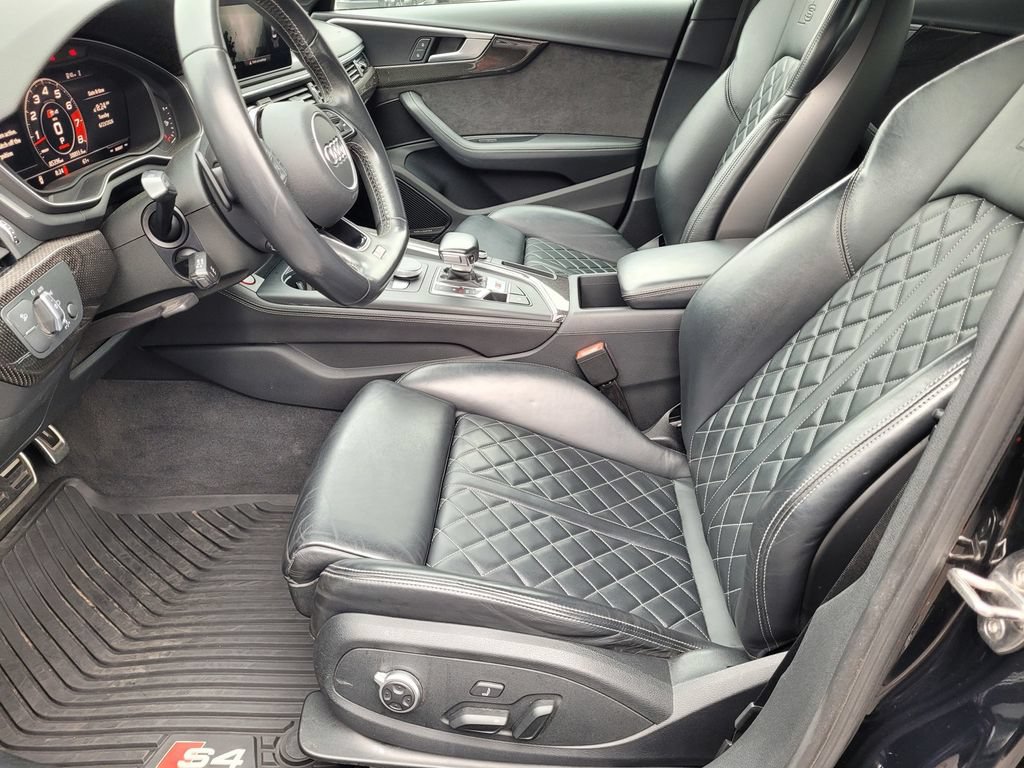 Used 2019 Audi S4 Premium Plus w/ Premium Plus Package AWD/4WD image 24