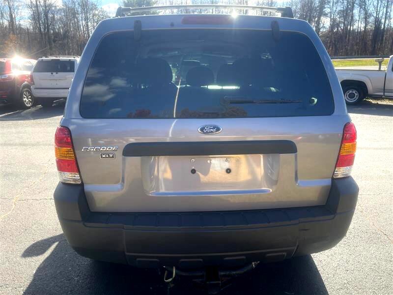 Used 2007 Ford Escape XLT image 6