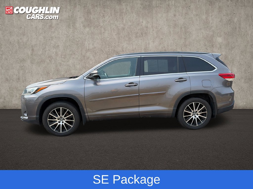 Used 2018 Toyota Highlander SE AWD/4WD image 5
