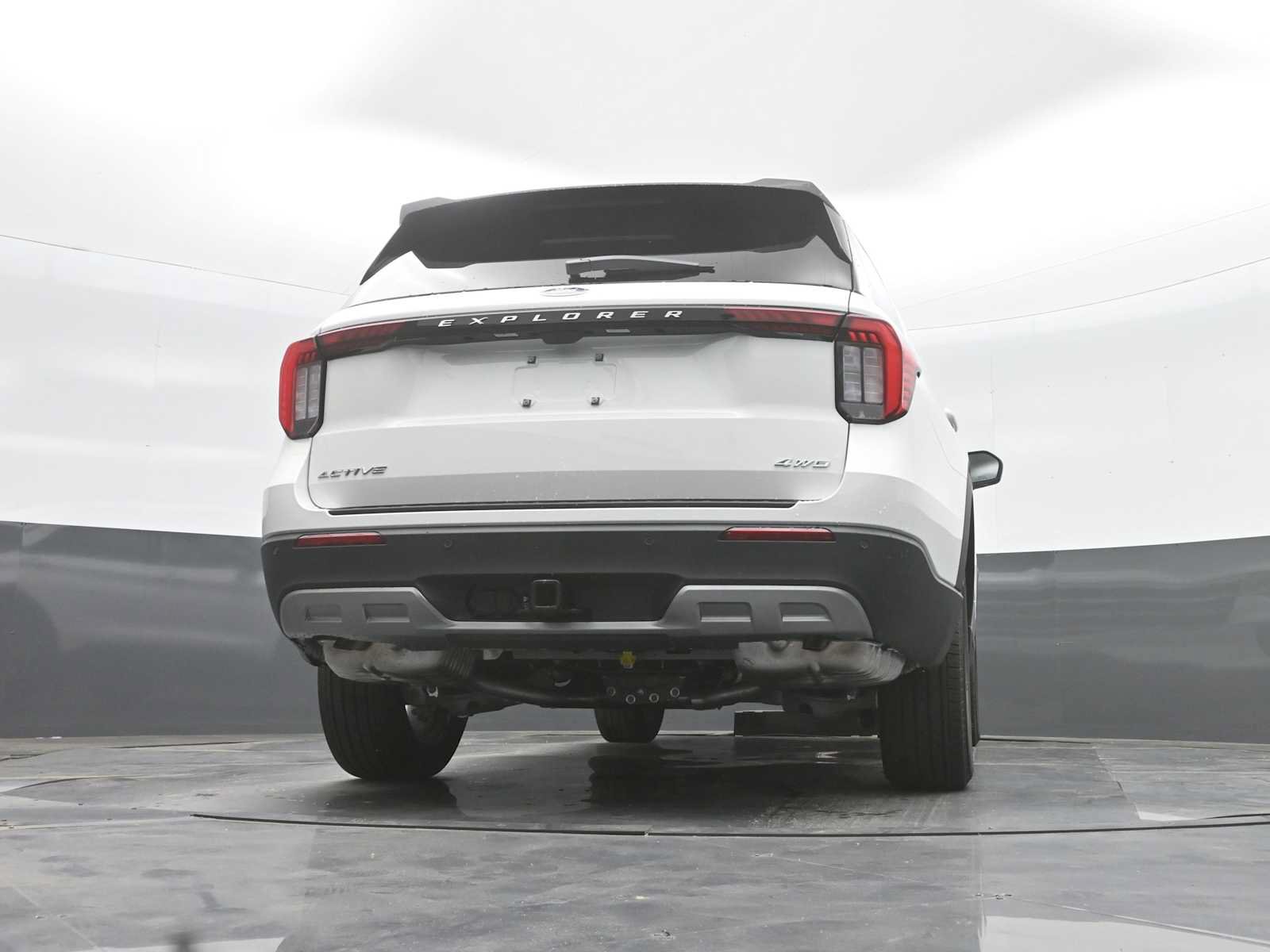 New 2026 Ford Explorer Active w/ Active Comfort Package AWD/4WD image 24