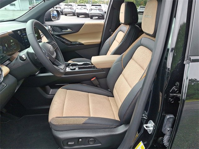 New 2026 Chevrolet Equinox ACTIV w/ Convenience Package III image 10
